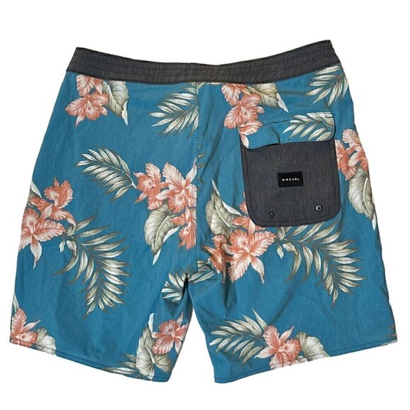Rip Curl Men's Lay Days Tropical Print Swim Trunks size 34 - Picture 2 of 7